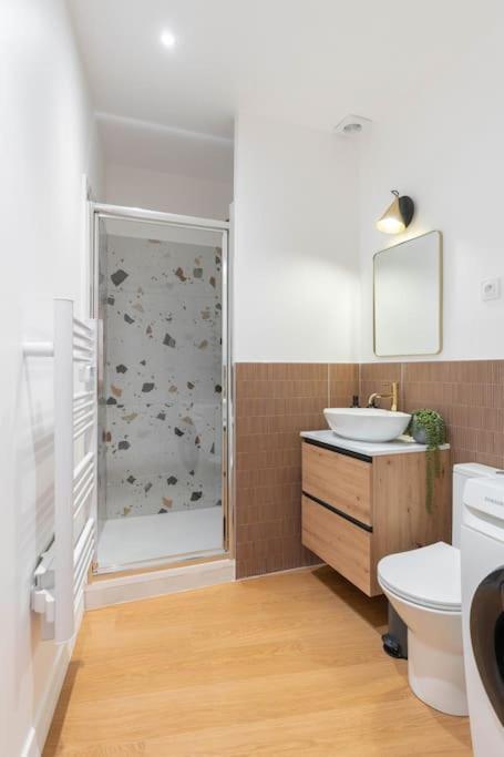 Charmant T3 Sur Jolie Place, Parking Inclus, Clim La Ciotat Exterior photo