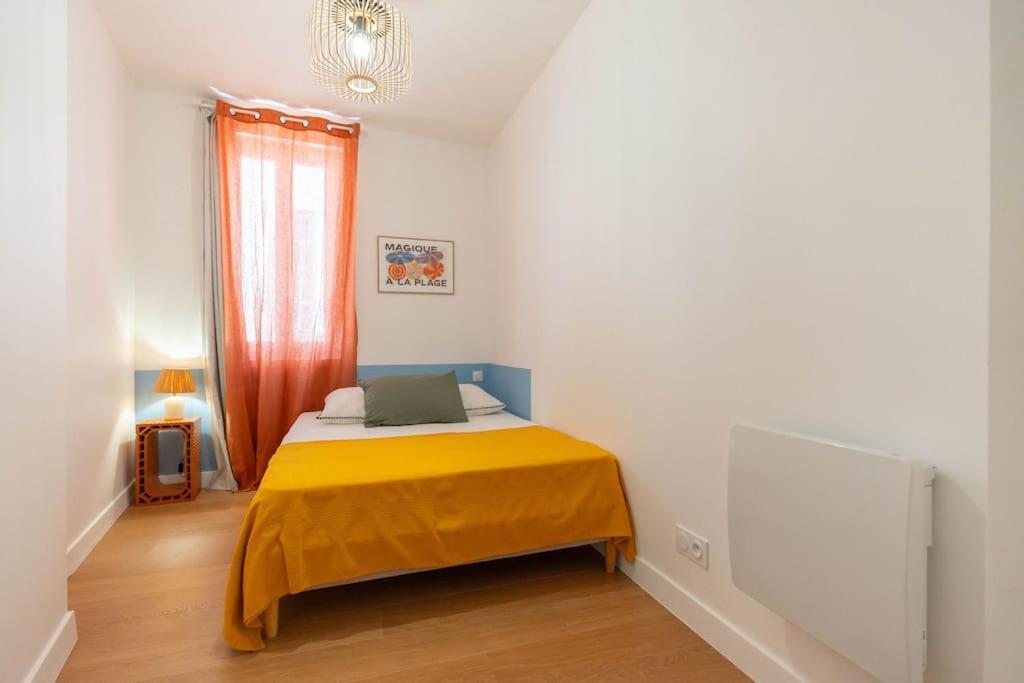 Charmant T3 Sur Jolie Place, Parking Inclus, Clim La Ciotat Exterior photo